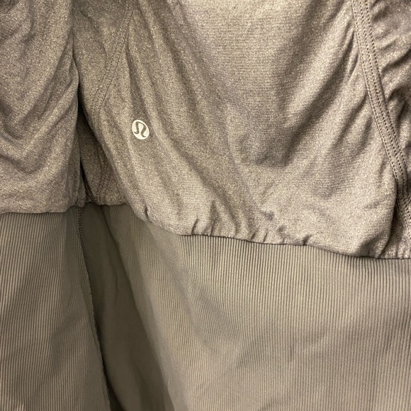 Dance studio jacket. Like new - Picture 5 of 5